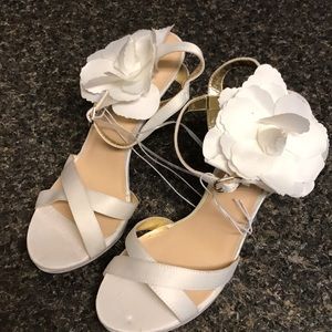 Size 10. Brand new. Super cute/sexy.